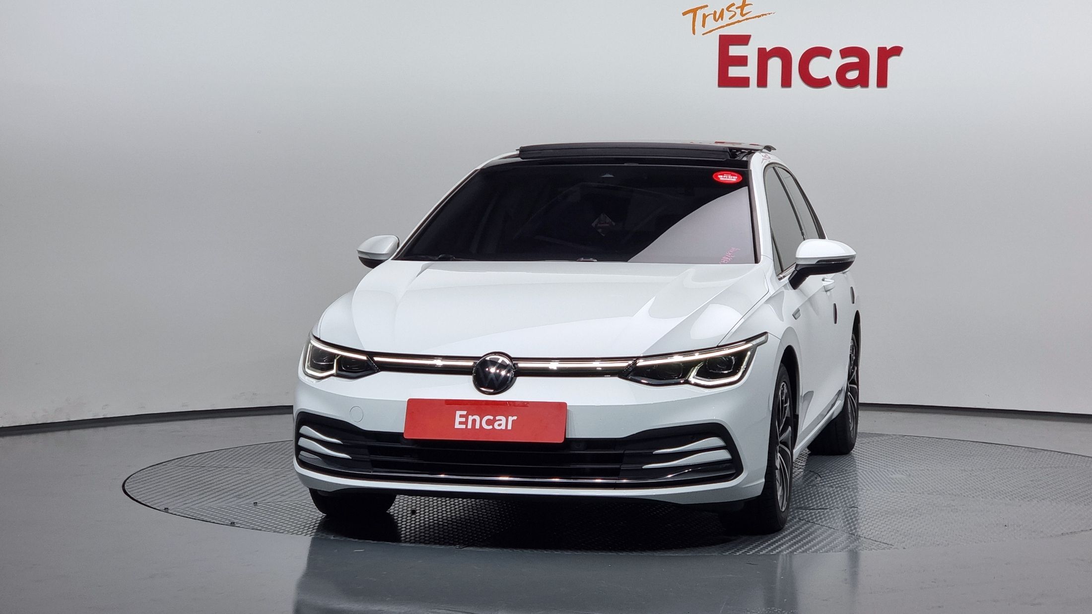 VOLKSWAGEN GOLF 2022