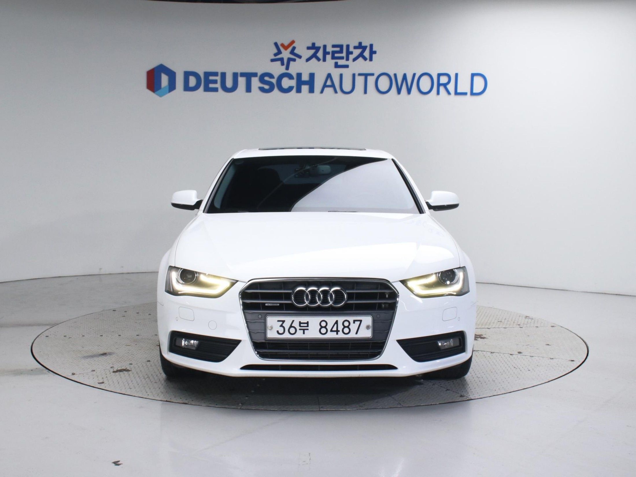 AUDI A4 2014