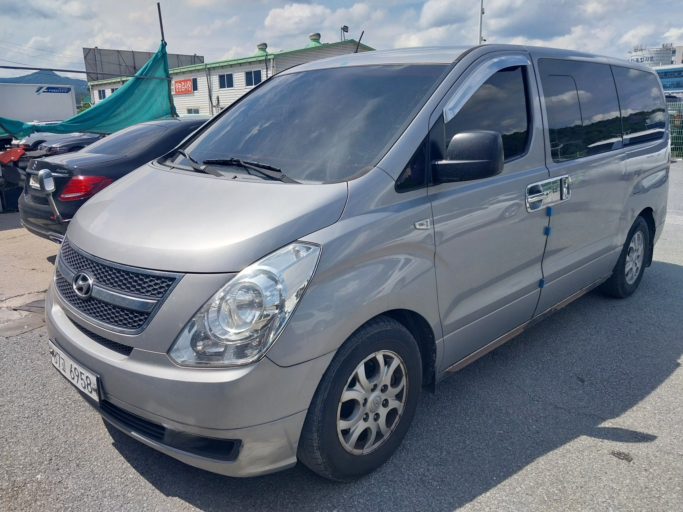 HYUNDAI STAREX GRAND 2013