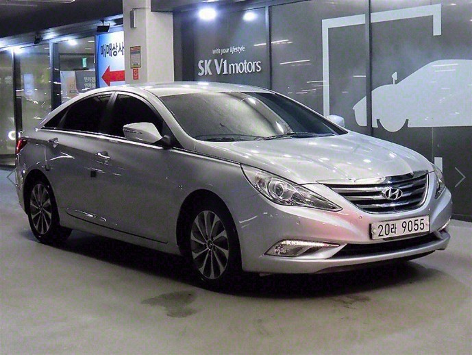 HYUNDAI SONATA THE BRILLIANT 2013