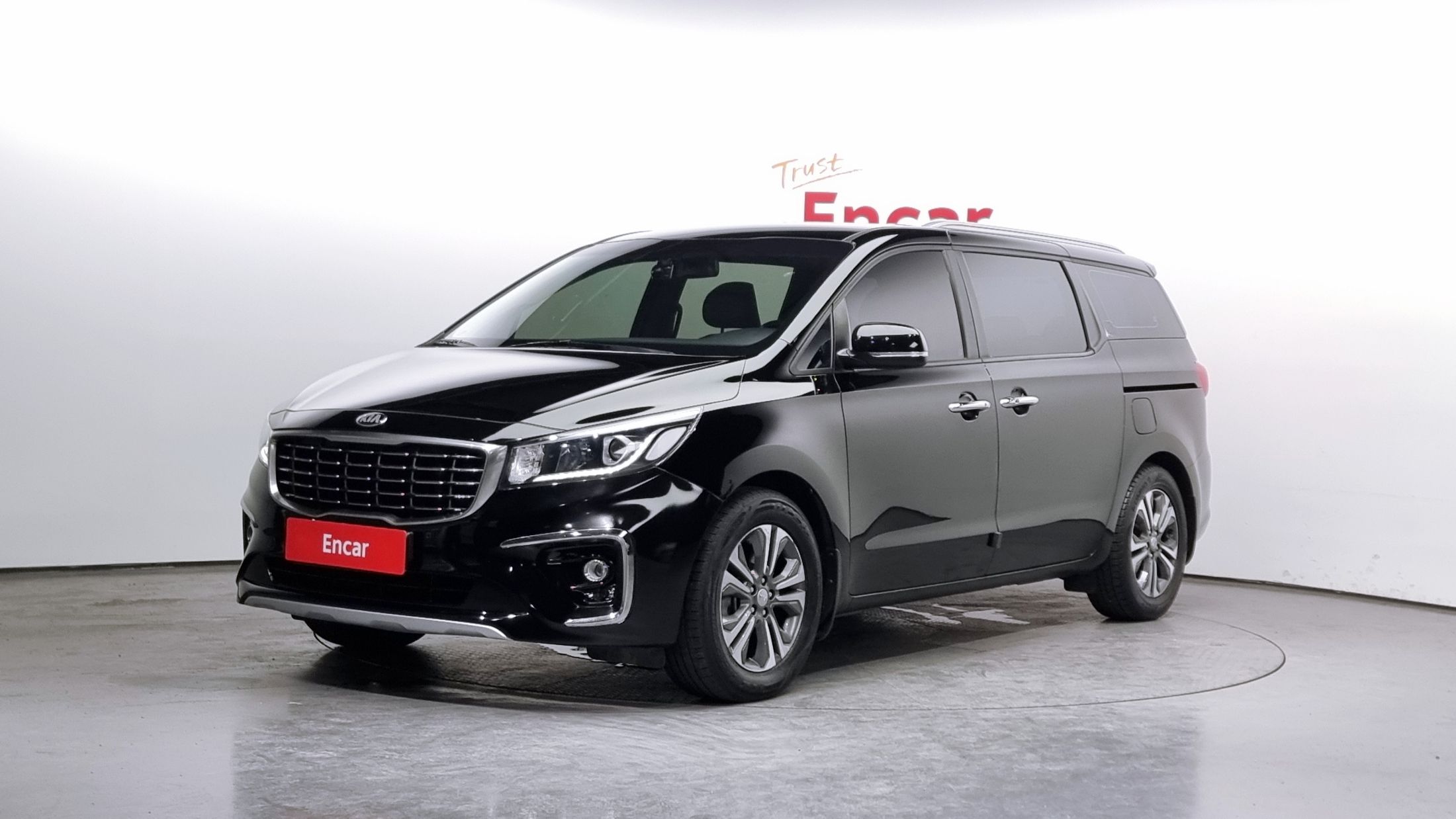 KIA CARNIVAL 2019