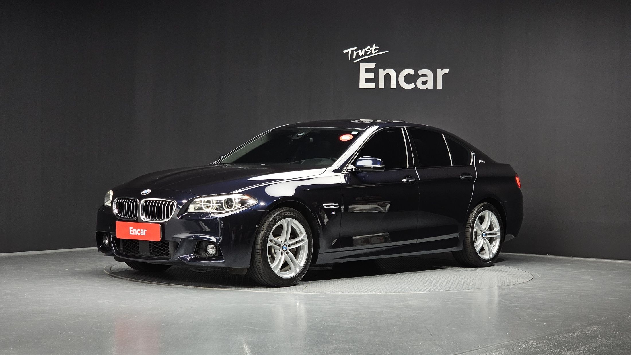 BMW 5-SERIES F10 2016
