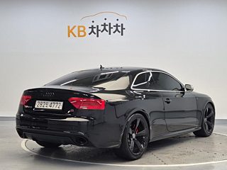 AUDI RS5 2012