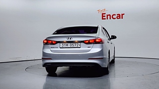 HYUNDAI AVANTE AD 2016