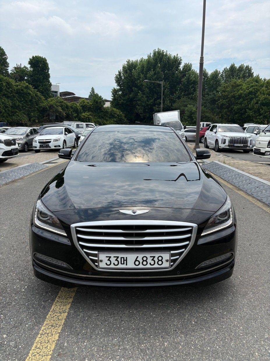 HYUNDAI GENESIS DH 2014