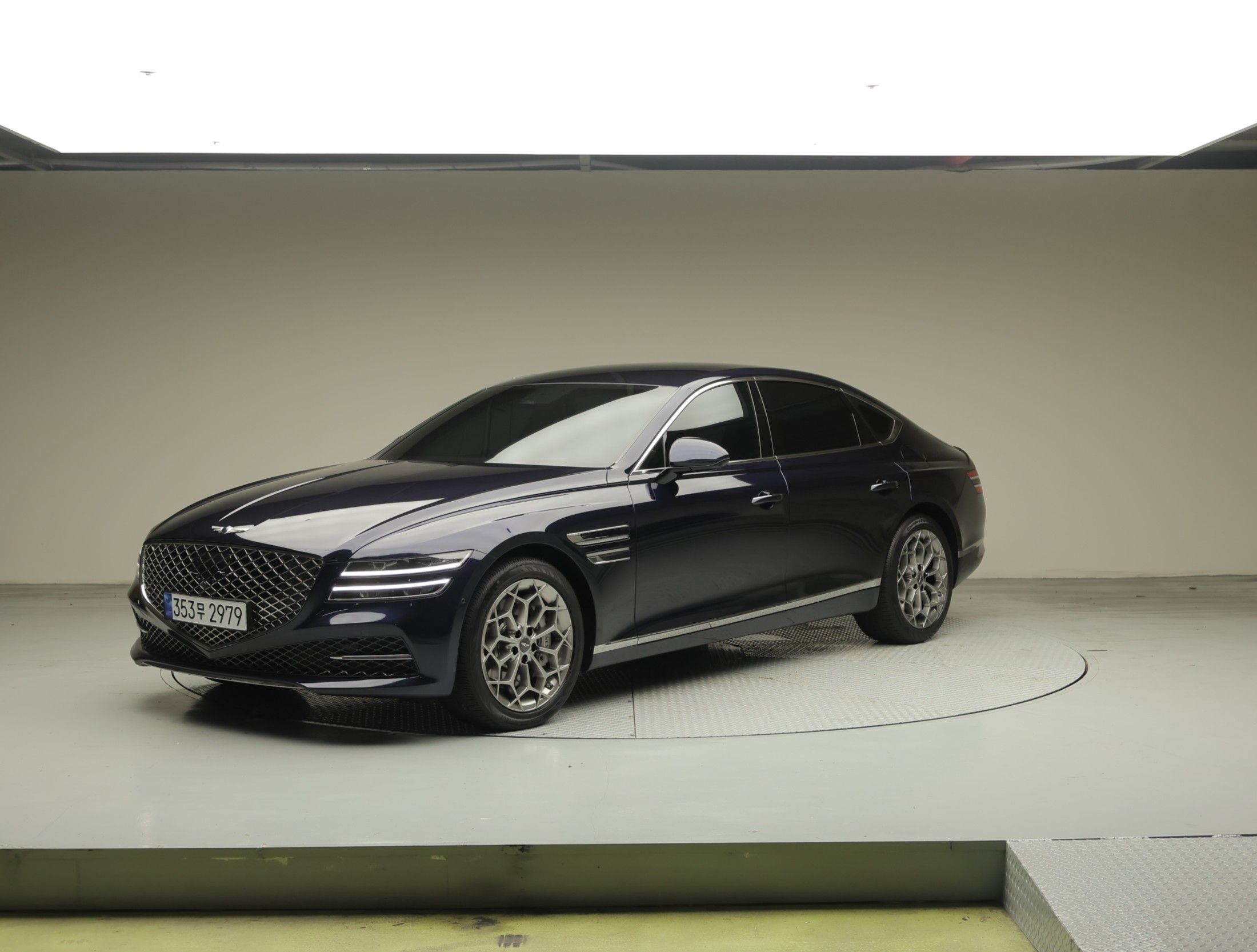GENESIS G80 RG3 2023