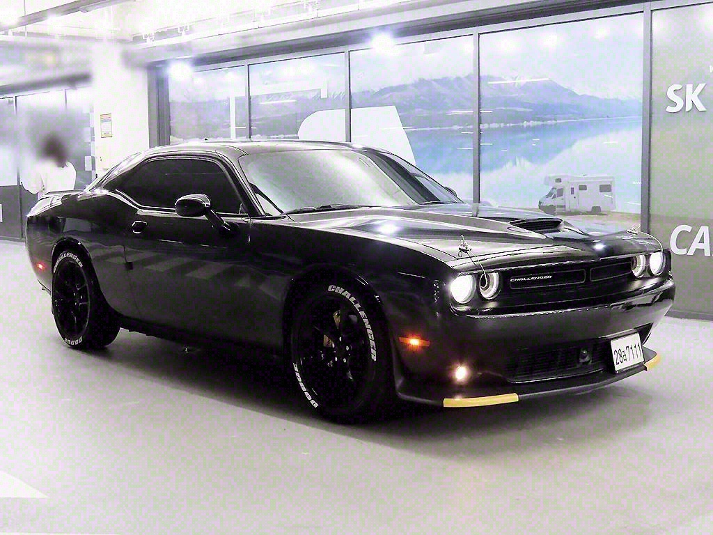 DODGE CHALLENGER