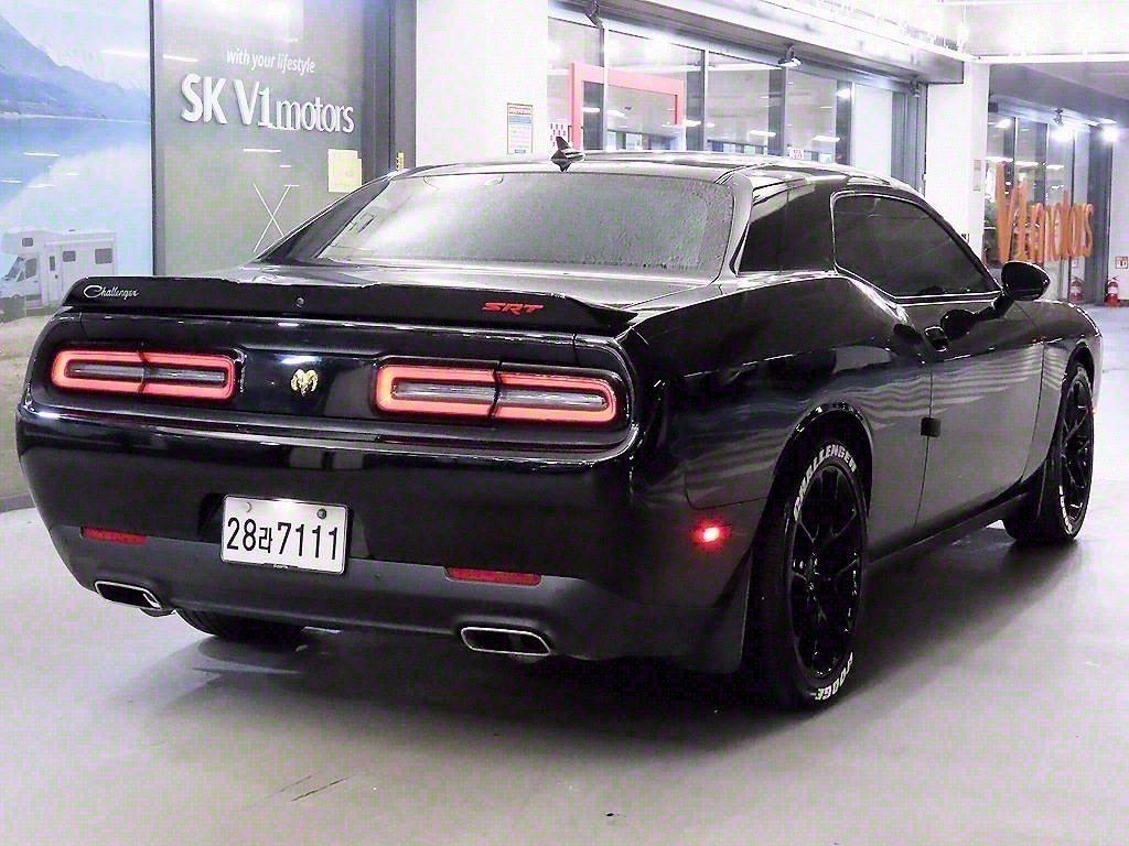 DODGE CHALLENGER