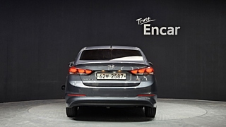 HYUNDAI AVANTE AD 2017