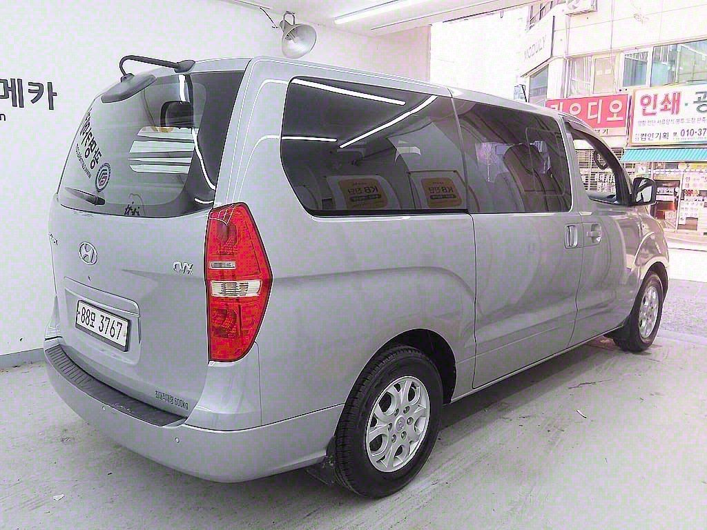 HYUNDAI STAREX GRAND 2012