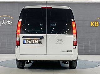 HYUNDAI STARIA 2023