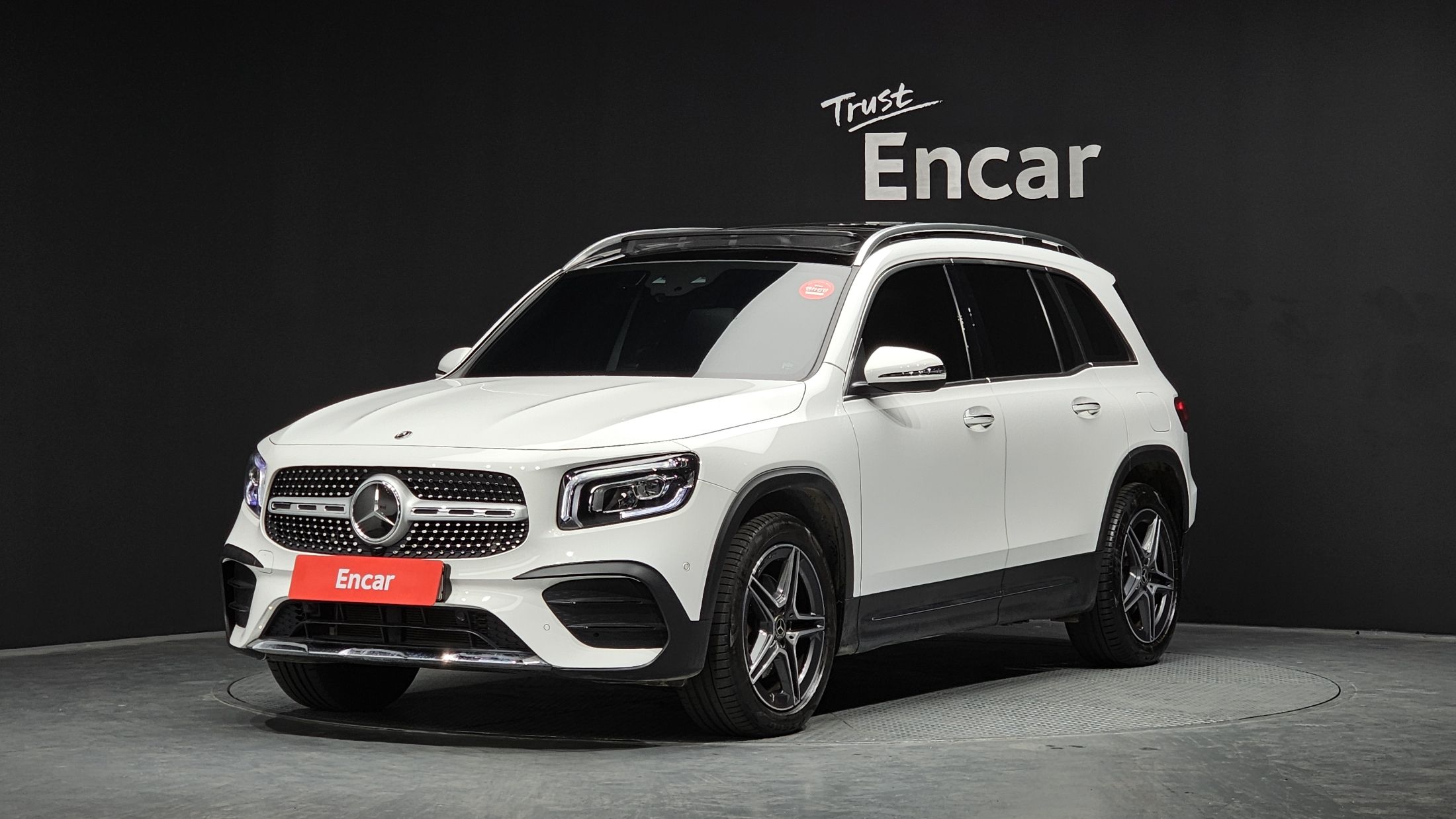 MERCEDES BENZ GLB-CLASS X247 2023