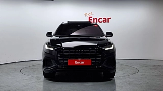 AUDI Q8 4M 2023