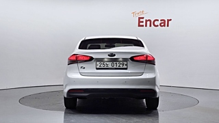 KIA K3 2016