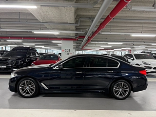 BMW 5-SERIES G30