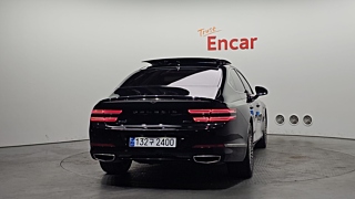 GENESIS G80 RG3 2022