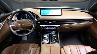 GENESIS G80 RG3 2023