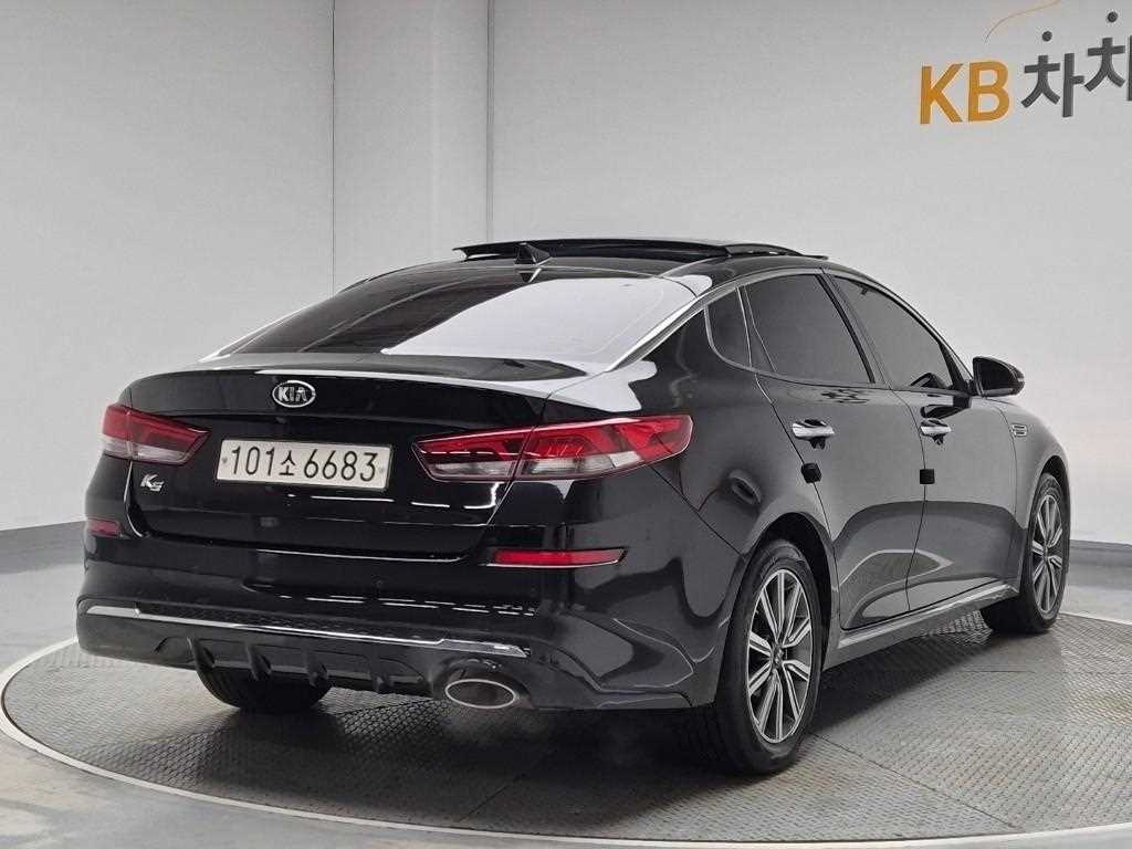 KIA K5 2018