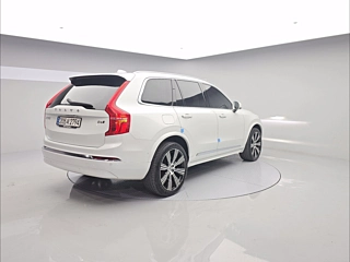 VOLVO XC90 2023