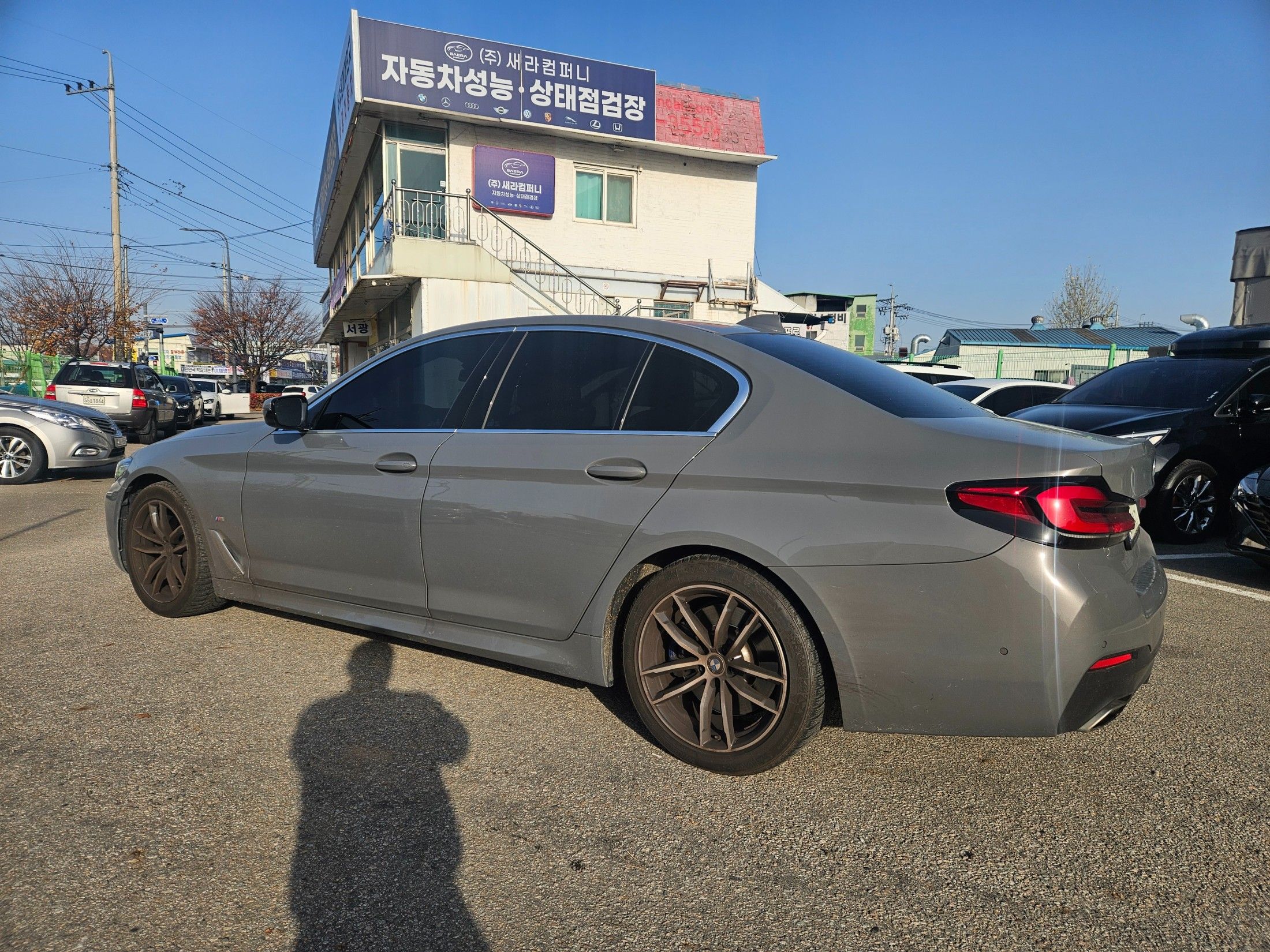 BMW 5-SERIES G30 2021