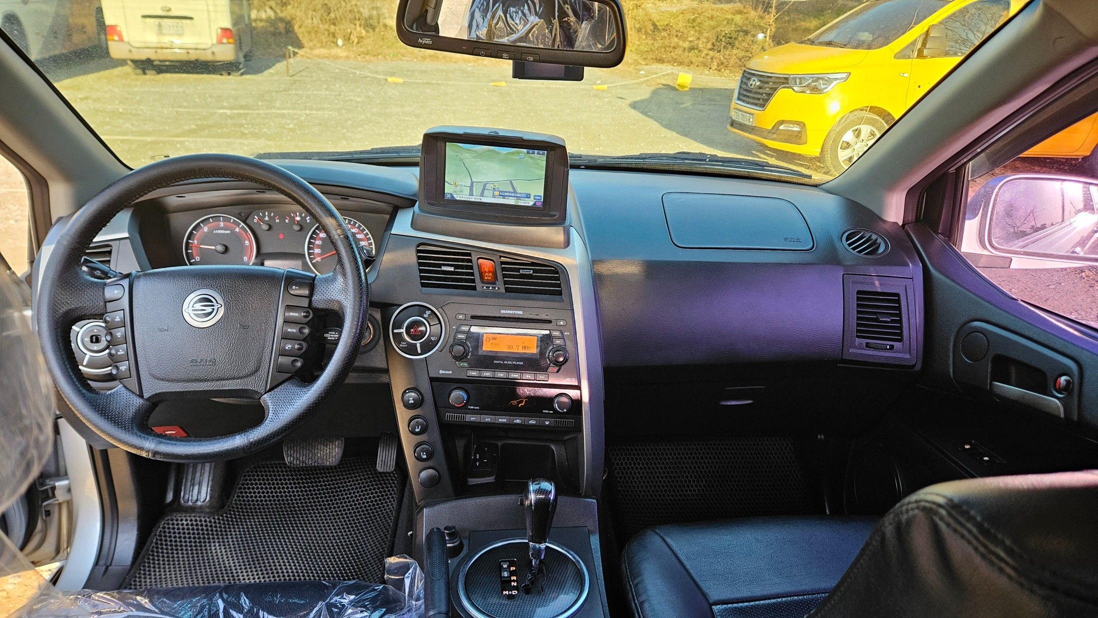 SSANGYONG KORANDO SPORTS 2012