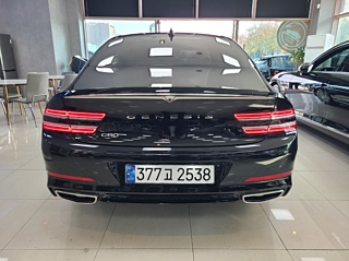 GENESIS G80 RG3 2022