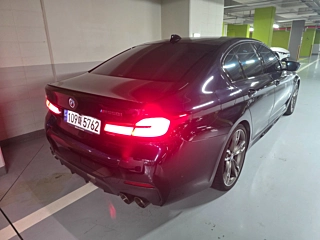 BMW 5-SERIES G30 2023