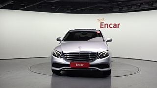 MERCEDES BENZ E-CLASS W213 2017