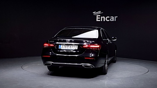 MERCEDES BENZ E-CLASS W213 2023