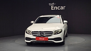 MERCEDES BENZ E-CLASS W213 2016