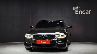BMW 5-SERIES G30 2017