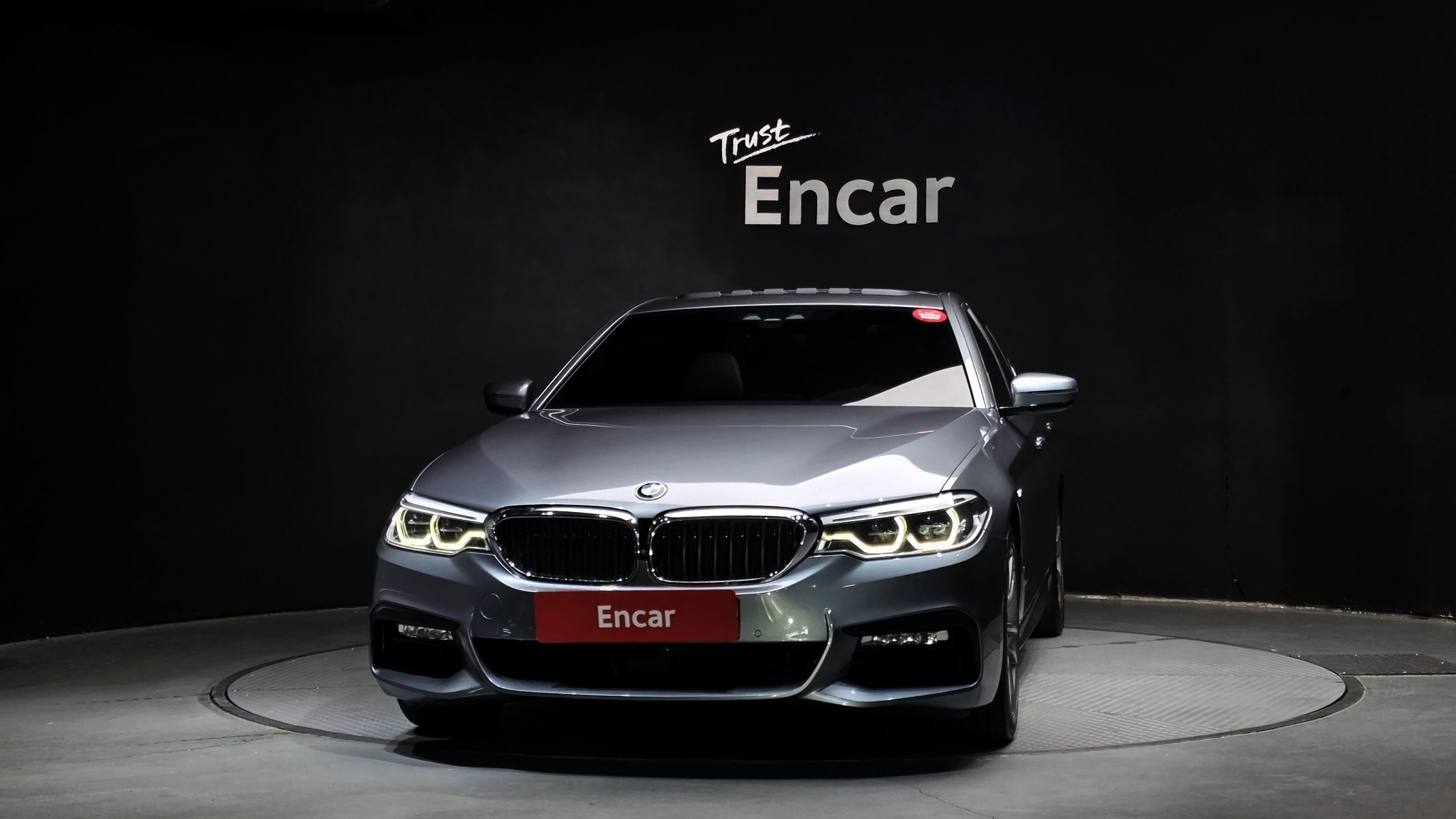 BMW 5-SERIES G30 2018