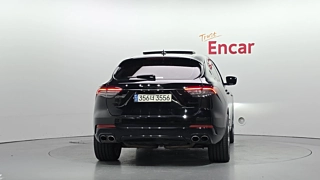 MASERATI LEVANTE 2019