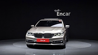 BMW 7-SERIES G11 2016