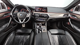 BMW 5-SERIES G30 2017