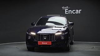 MASERATI LEVANTE 2017