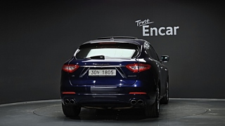 MASERATI LEVANTE 2017