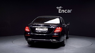 MERCEDES BENZ E-CLASS W213 2018