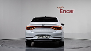HYUNDAI GRANDEUR IG 2017