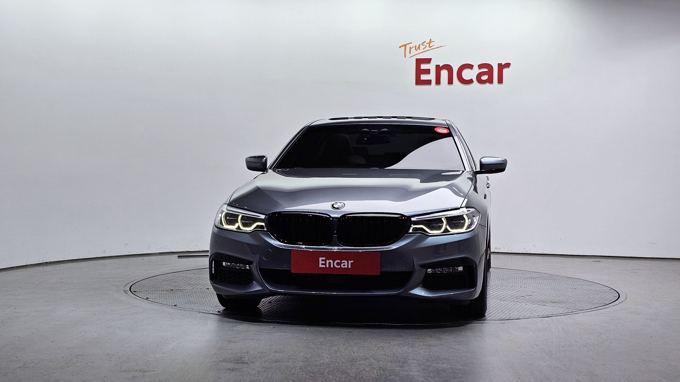 BMW 5-SERIES G30 2017