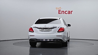 MERCEDES BENZ E-CLASS W213 2018