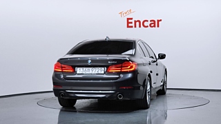 BMW 5-SERIES G30 2020