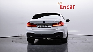 BMW 5-SERIES G30 2017