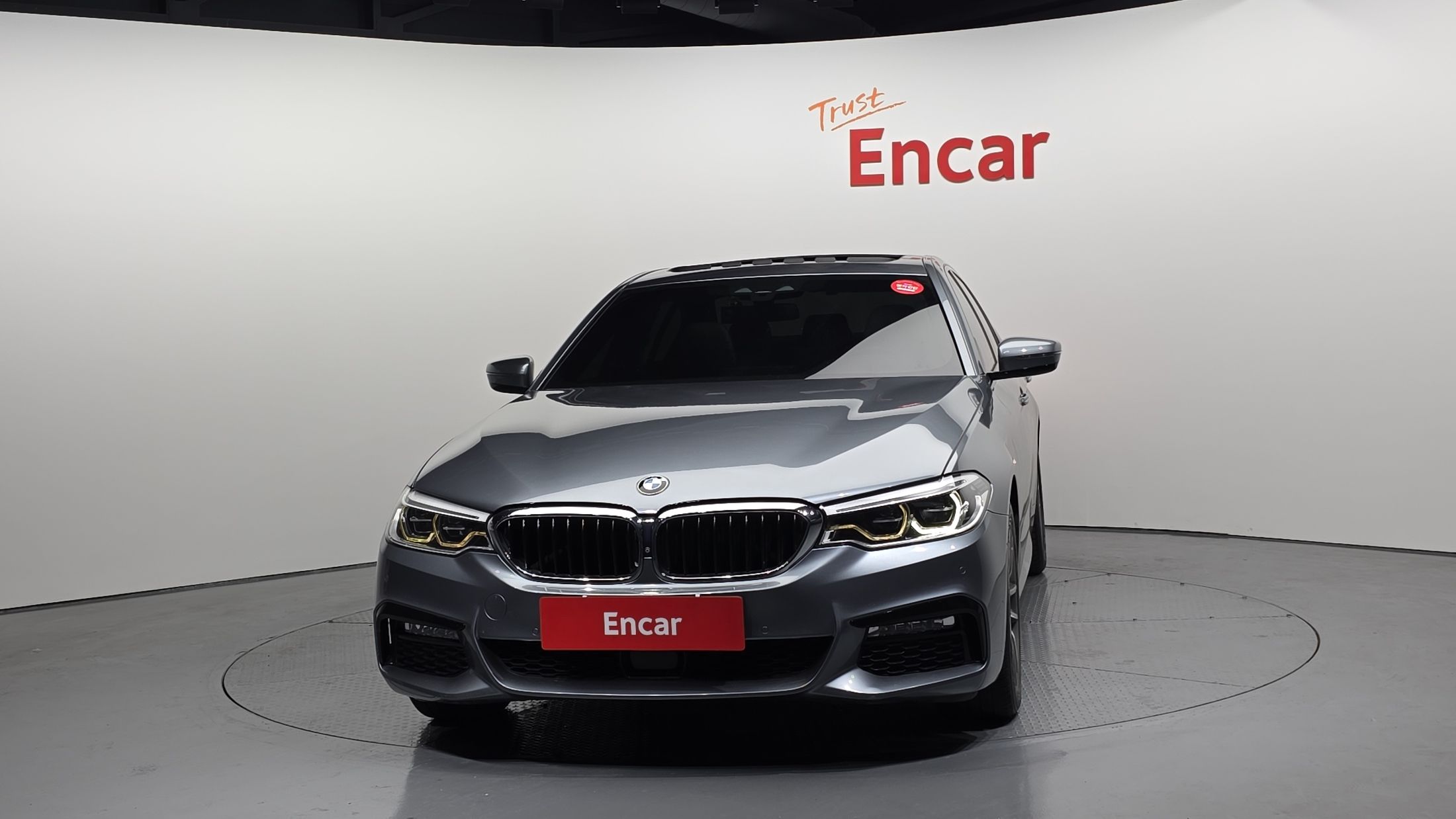 BMW 5-SERIES G30 2017