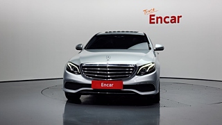 MERCEDES BENZ E-CLASS W213 2017