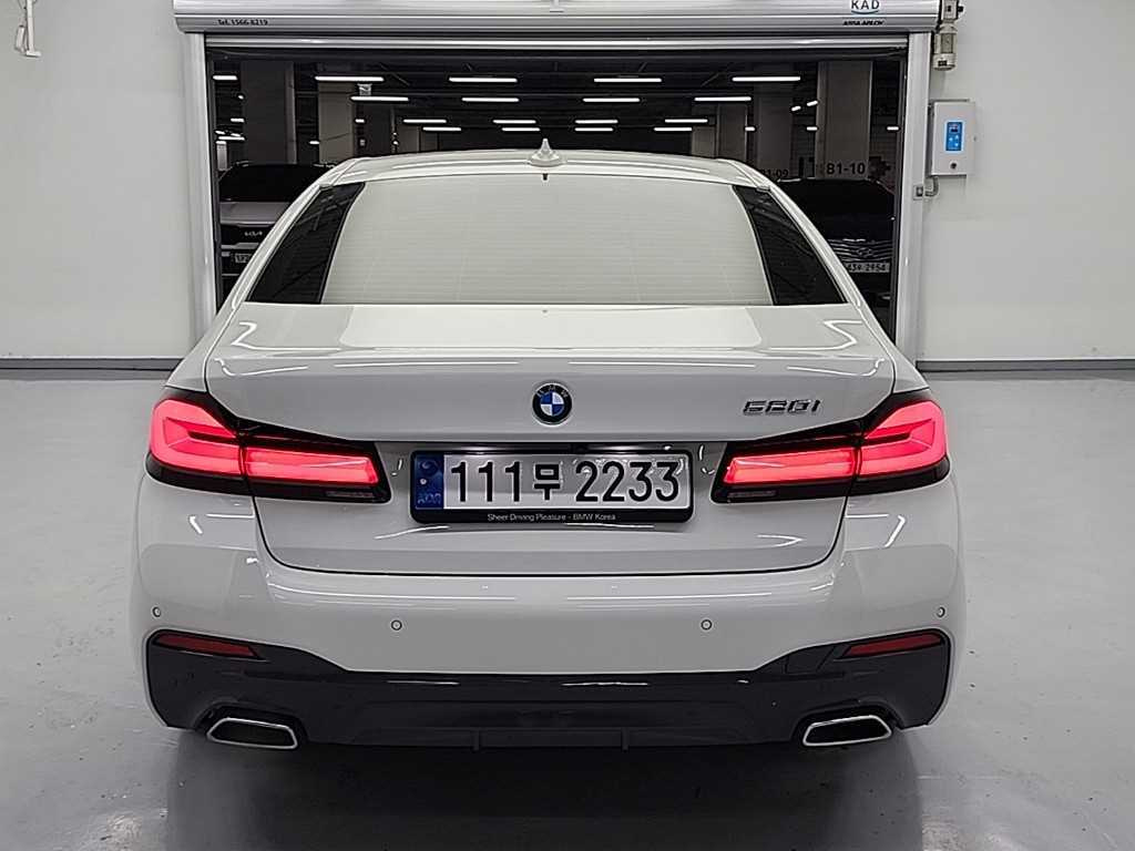 BMW 5-SERIES G30 2022