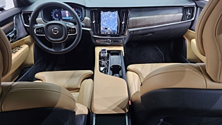 VOLVO S90 2022
