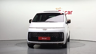 HYUNDAI STARIA 2023