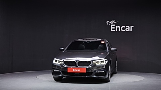 BMW 5-SERIES G30 2017
