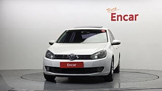 VOLKSWAGEN GOLF 2012
